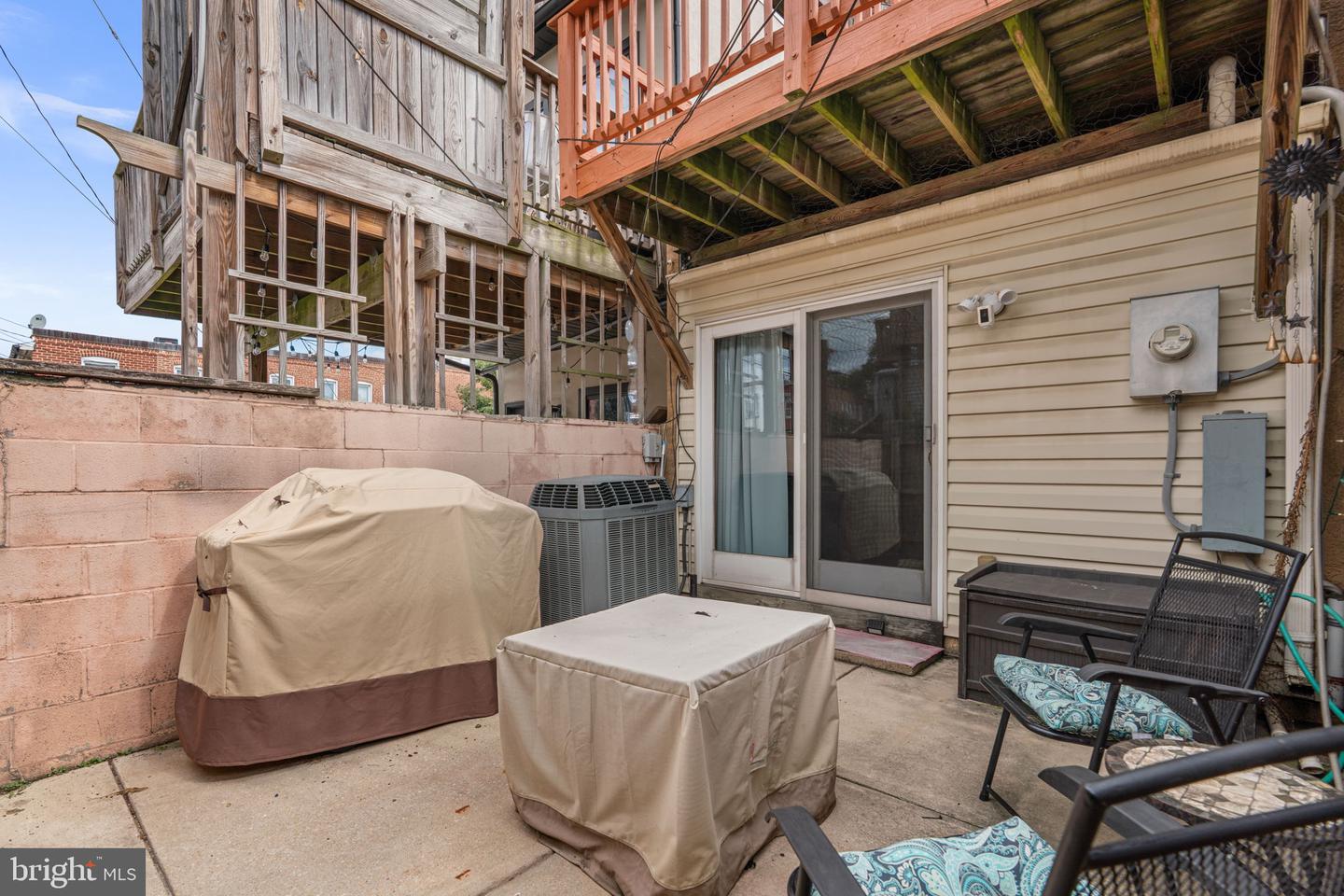 1702 Jackson St Property Photo 36