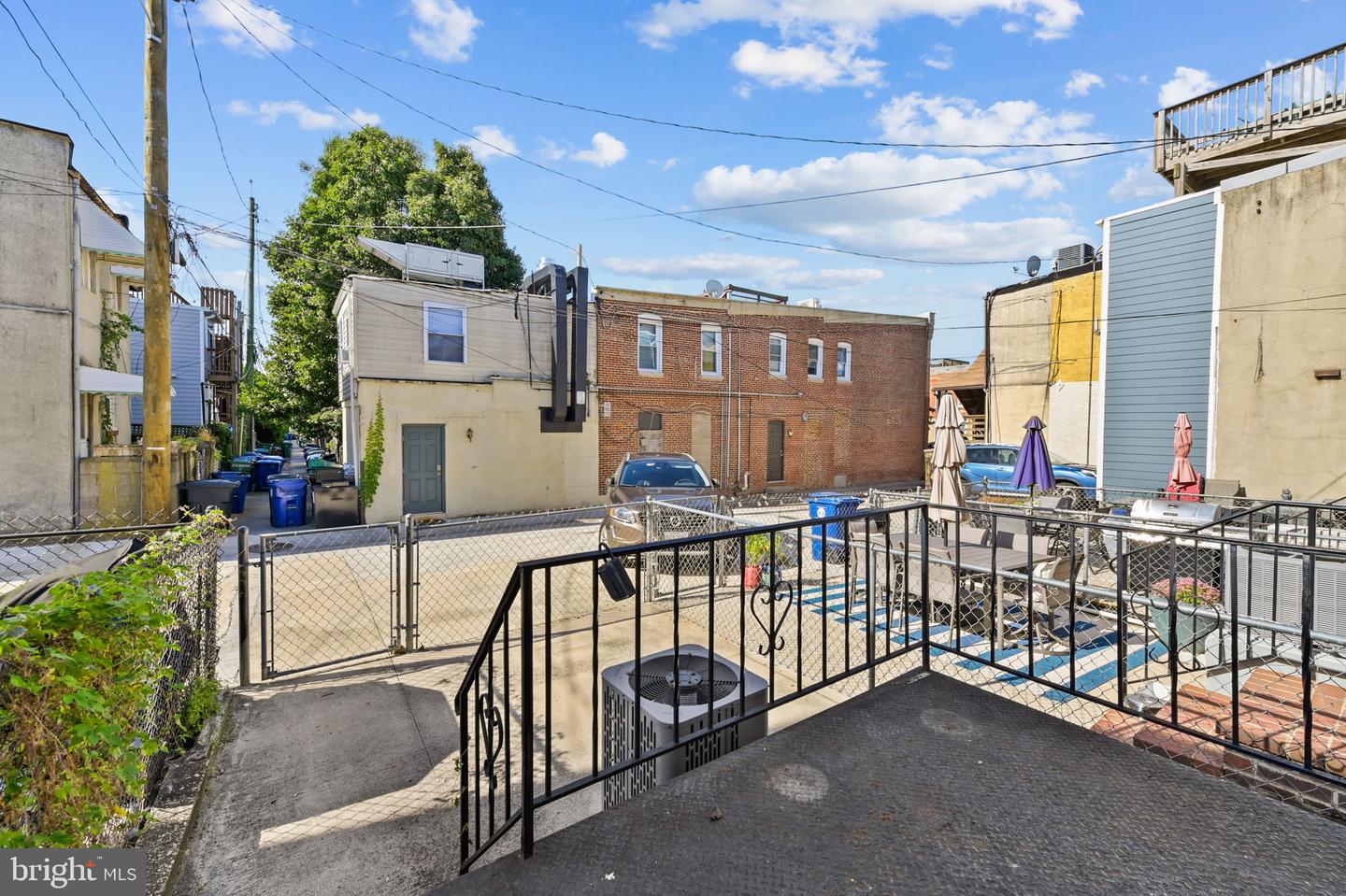 1411 E Clement St Property Photo 21