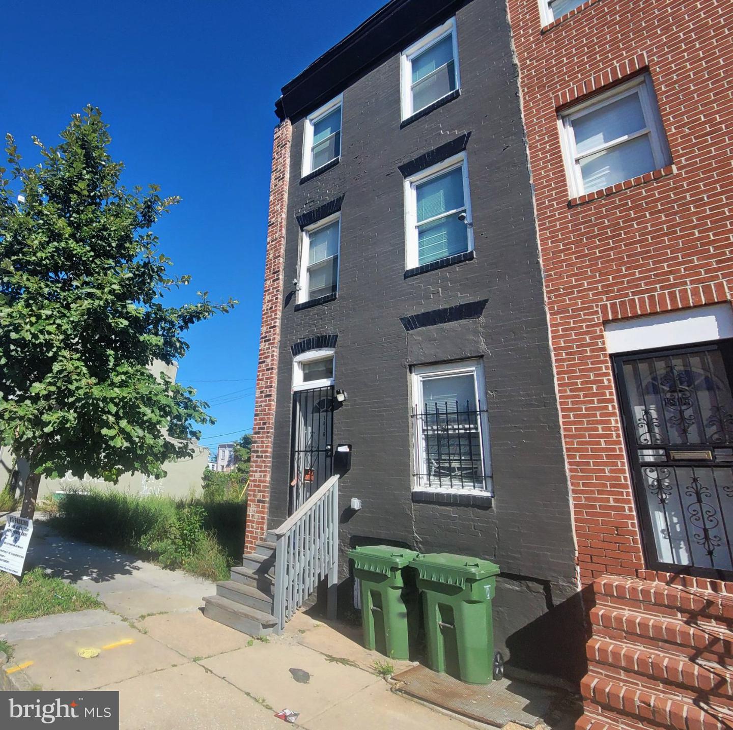 1816 Mchenry St Property Photo 2