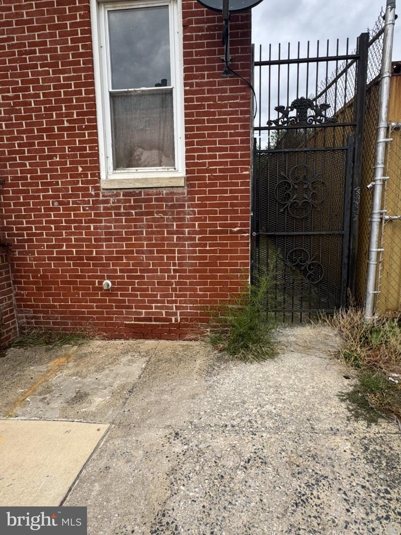 1618 Gough St Property Photo 26