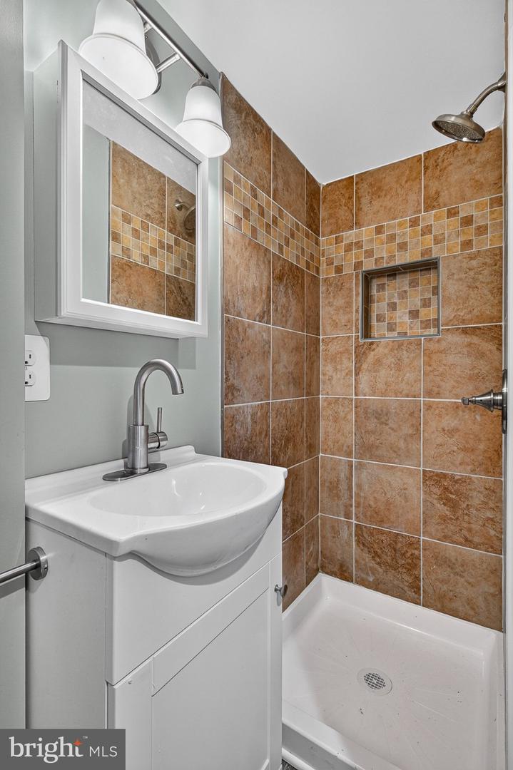 6505 Hartwait St Property Photo 22