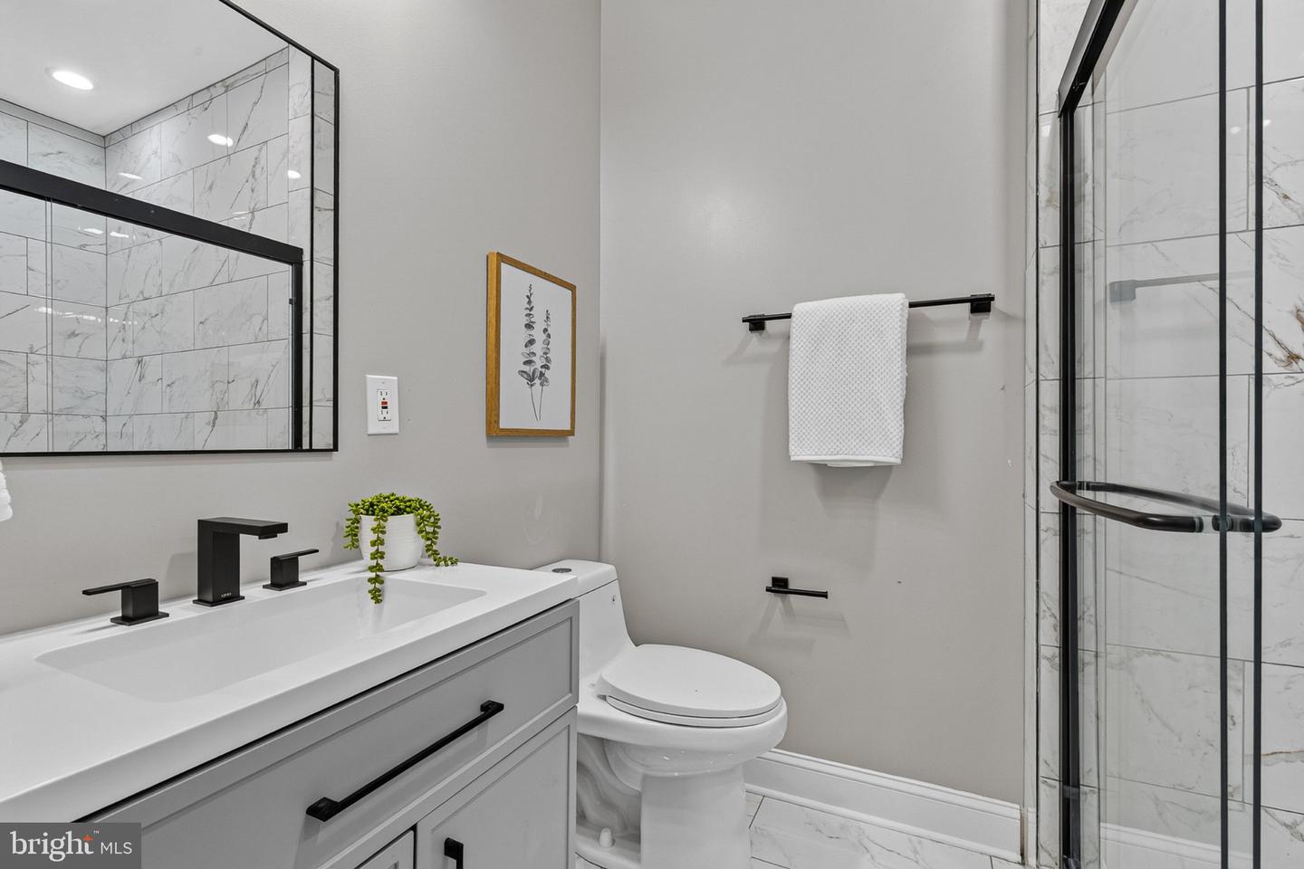 1823 E Federal St Property Photo 14