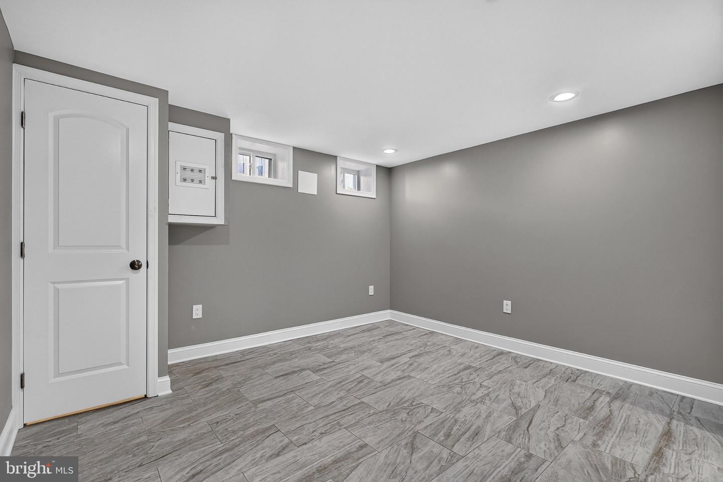 1823 E Federal St Property Photo 24