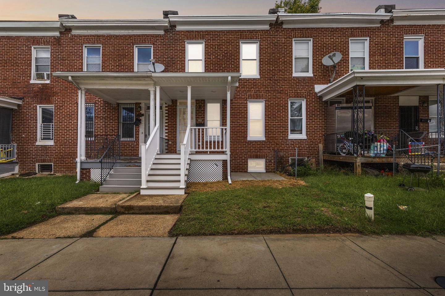 3206 ELMLEY AVE Property Photo 1