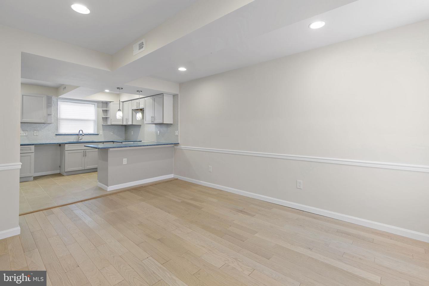 3206 Elmley Ave Property Photo 3
