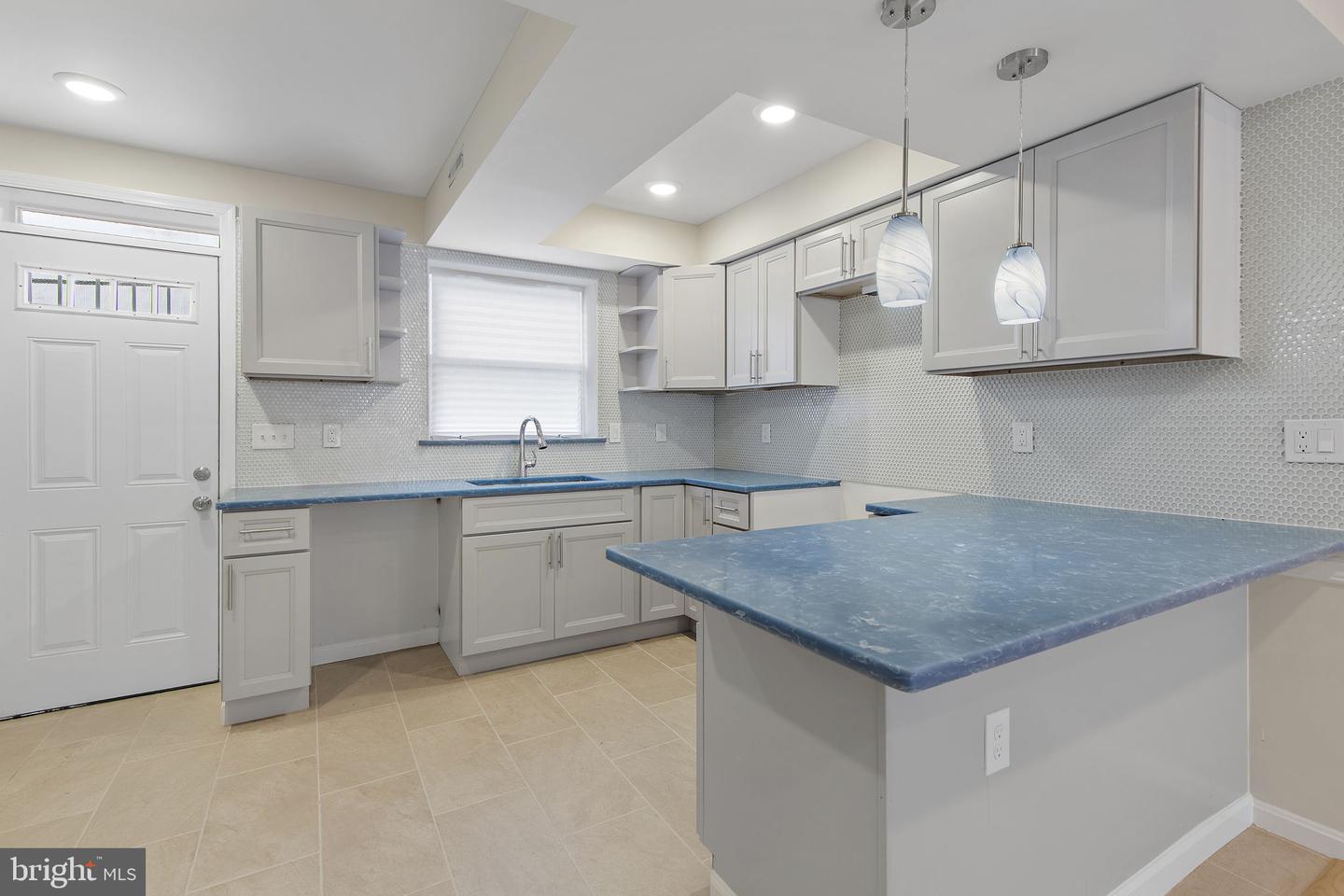 3206 Elmley Ave Property Photo 5