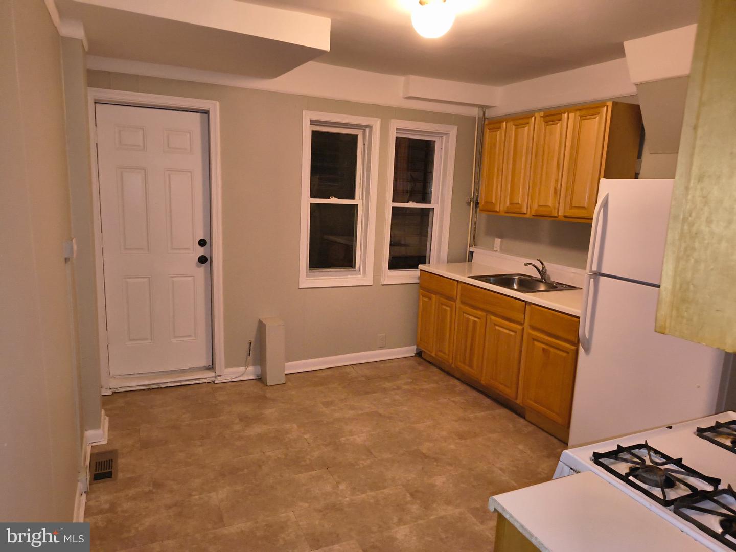 3603 Mount Pleasant Ave Property Photo 5
