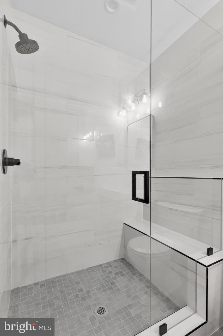 3008 Odonnell St Property Photo 9