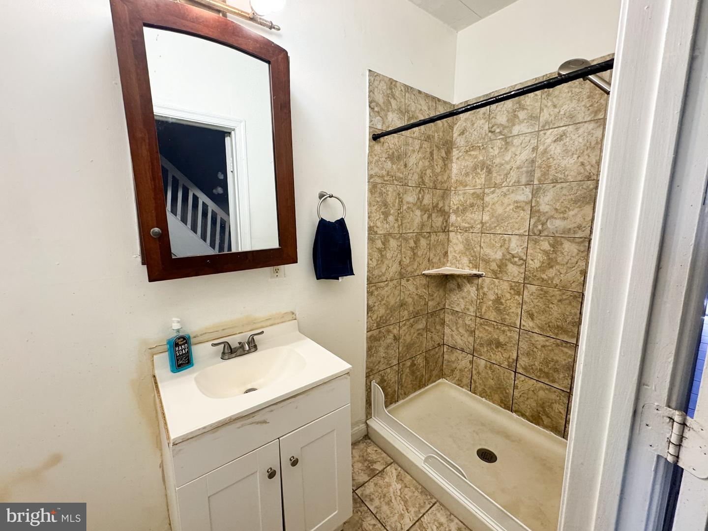 3732 E Lombard St Property Photo 8