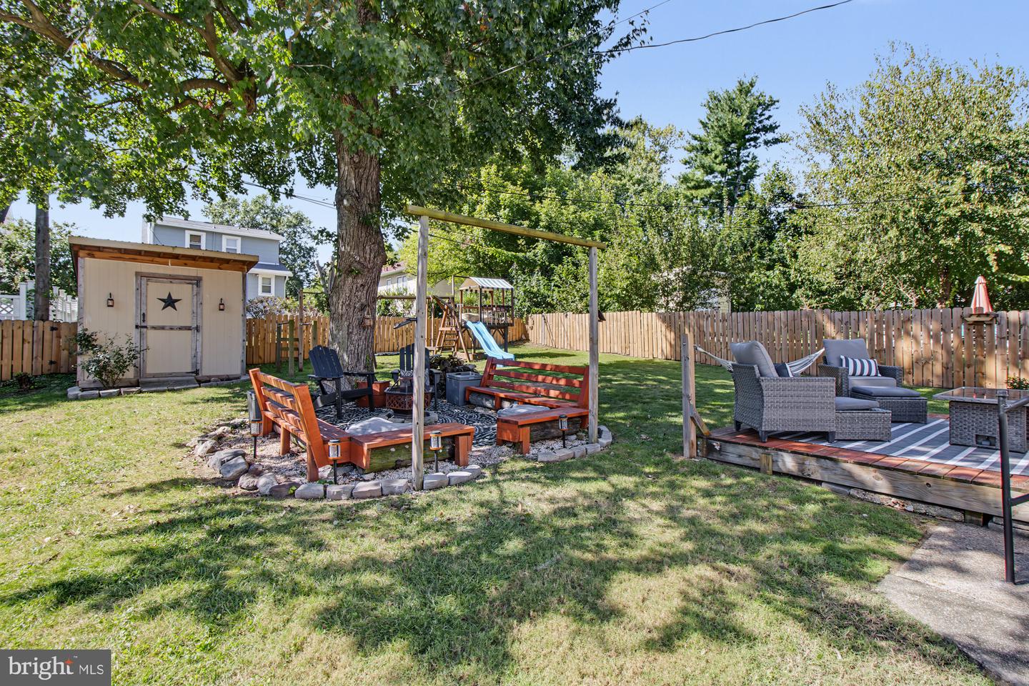 2811 Pinewood Ave Property Photo 42
