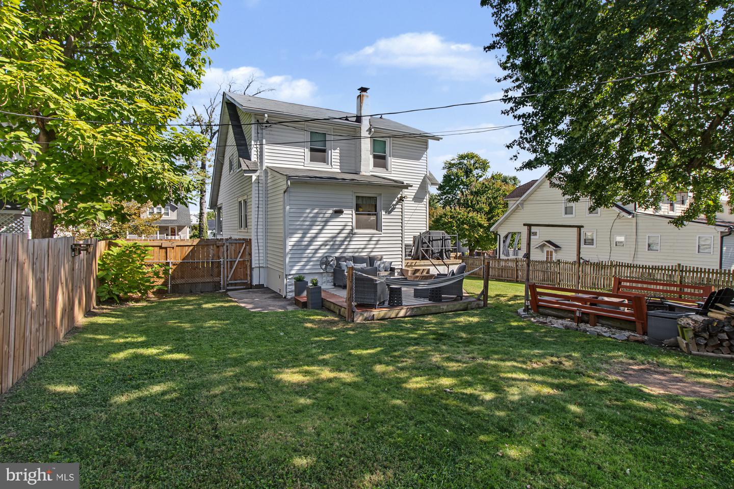 2811 Pinewood Ave Property Photo 48
