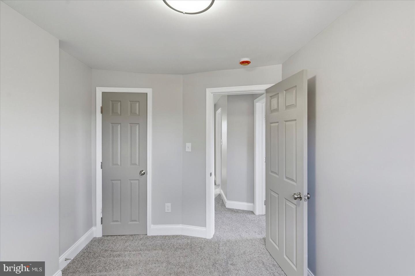 1000 Mount Holly St Property Photo 37