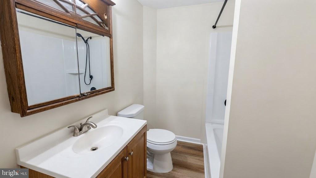 3430 E Lombard St Property Photo 8