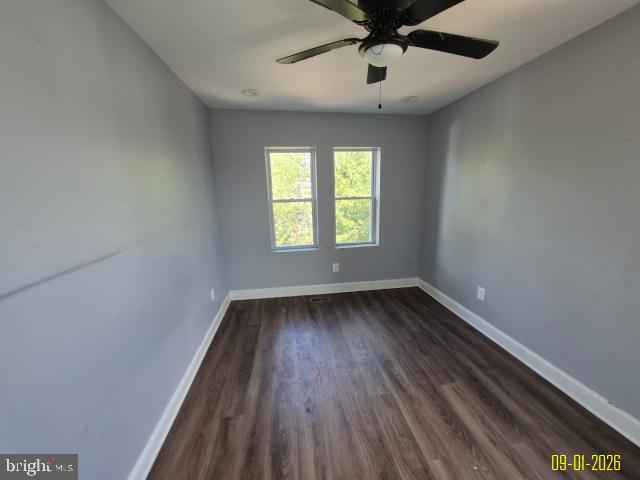 4901 Litchfield Ave Property Photo 17