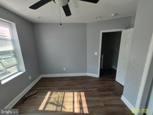 4901 Litchfield Ave Property Photo 20