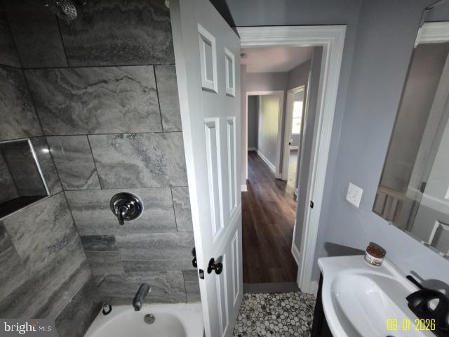 4901 Litchfield Ave Property Photo 22