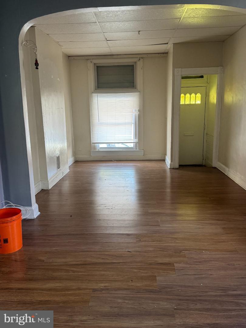 825 N Belnord Ave Property Photo 14