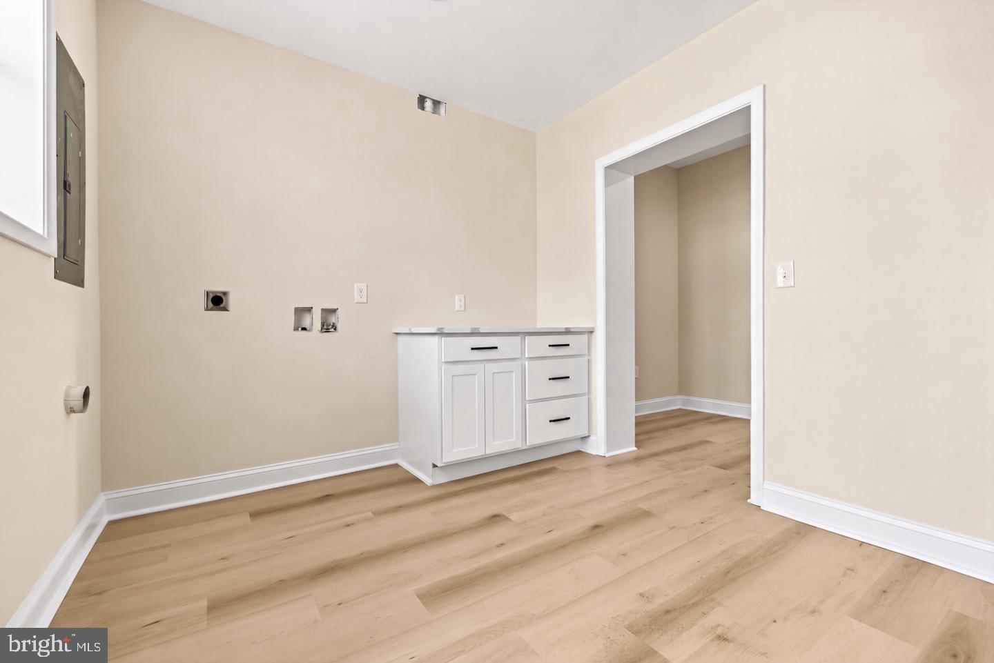 3232 E Lombard St E Property Photo 14