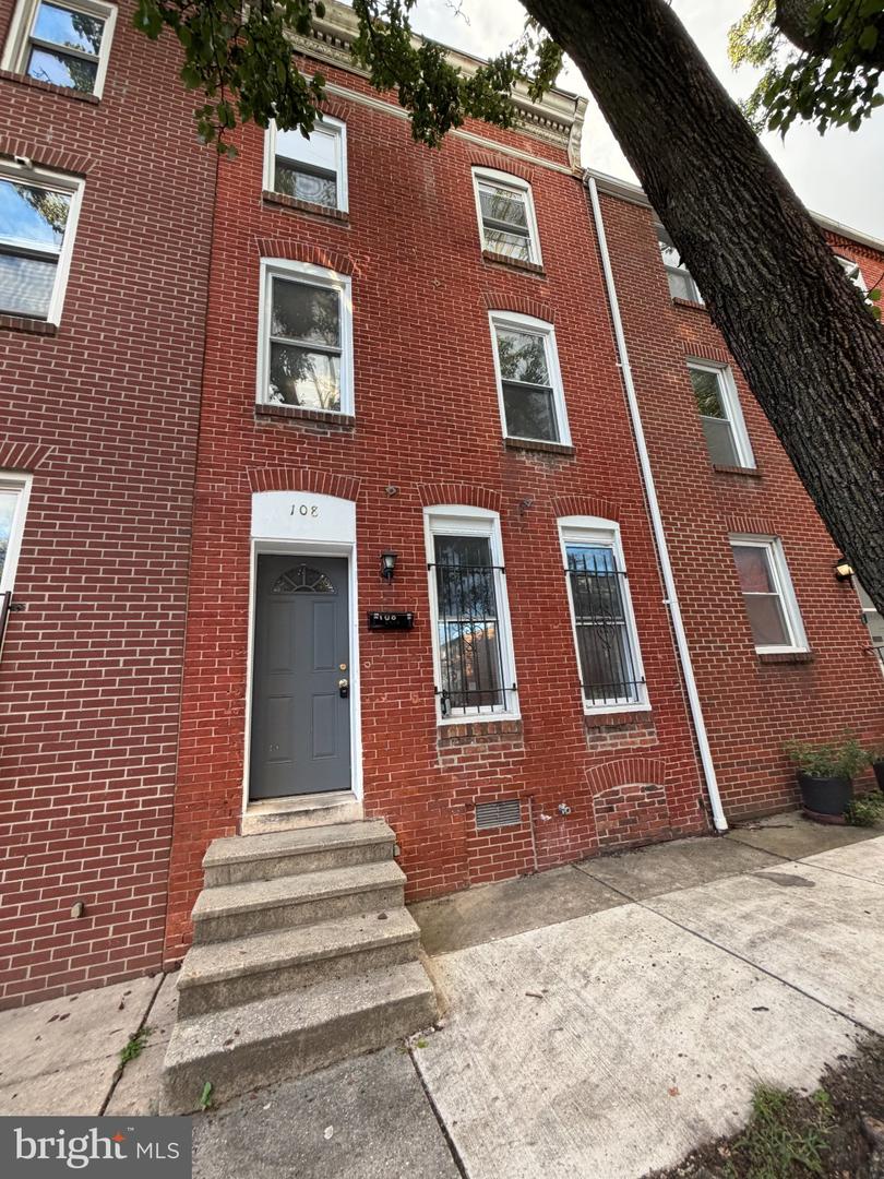 108 N POPPLETON ST Property Photo 1