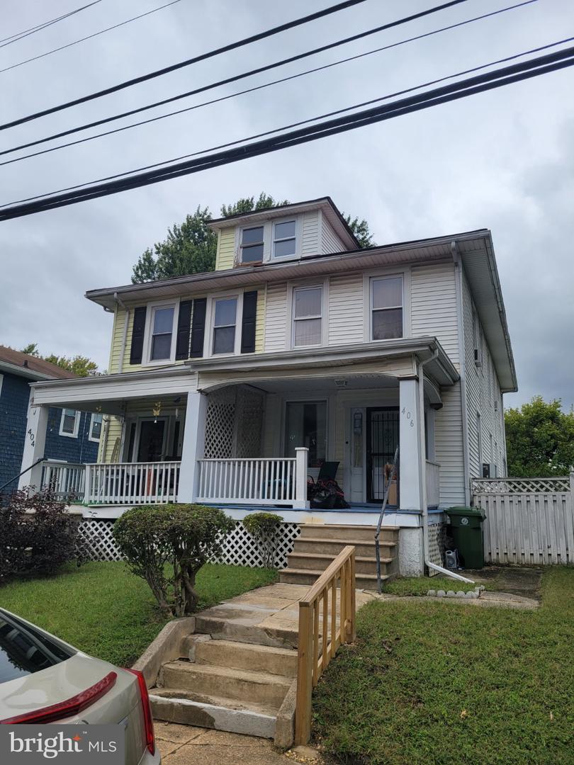 406 Rossiter Ave Property Photo 2