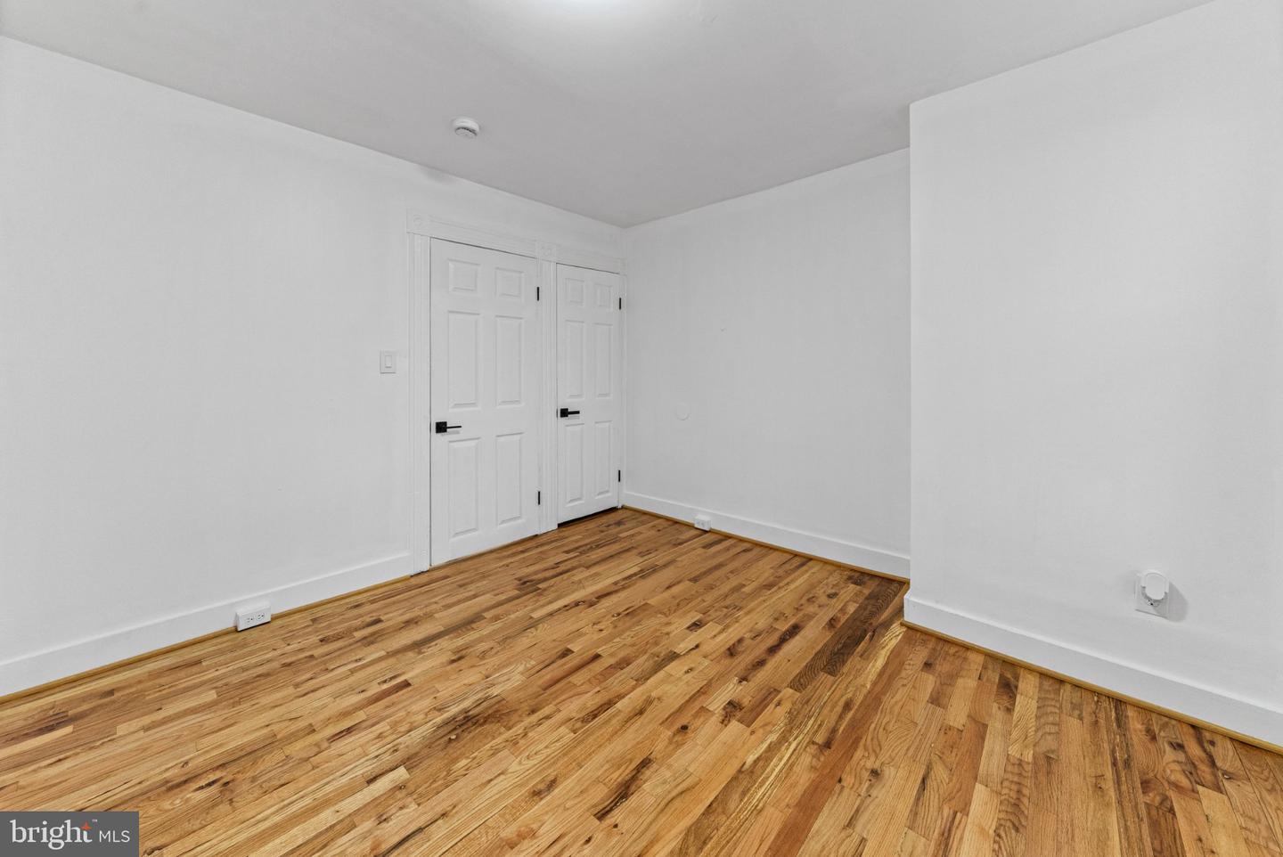 914 N Milton Ave Property Photo 15