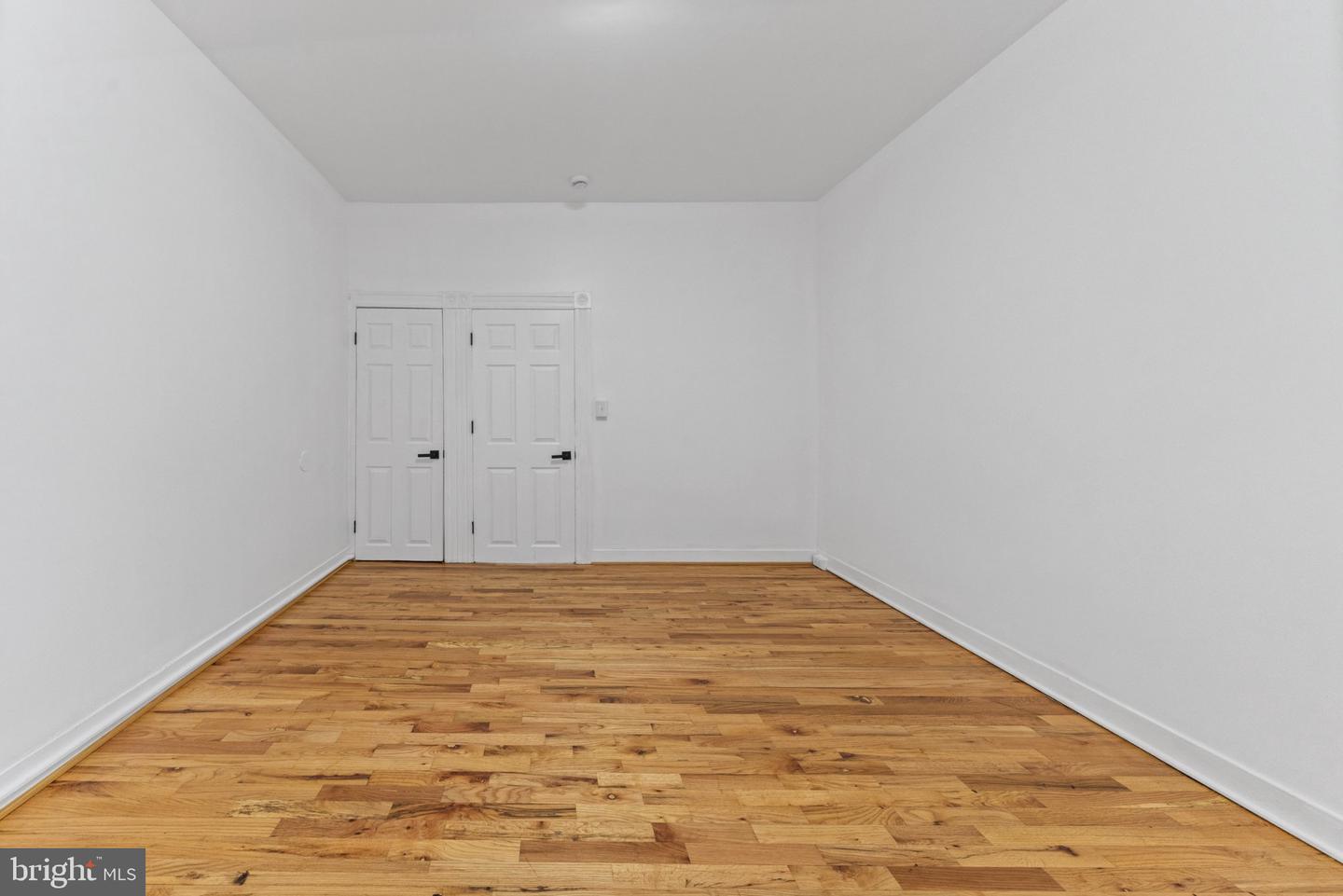 914 N Milton Ave Property Photo 20