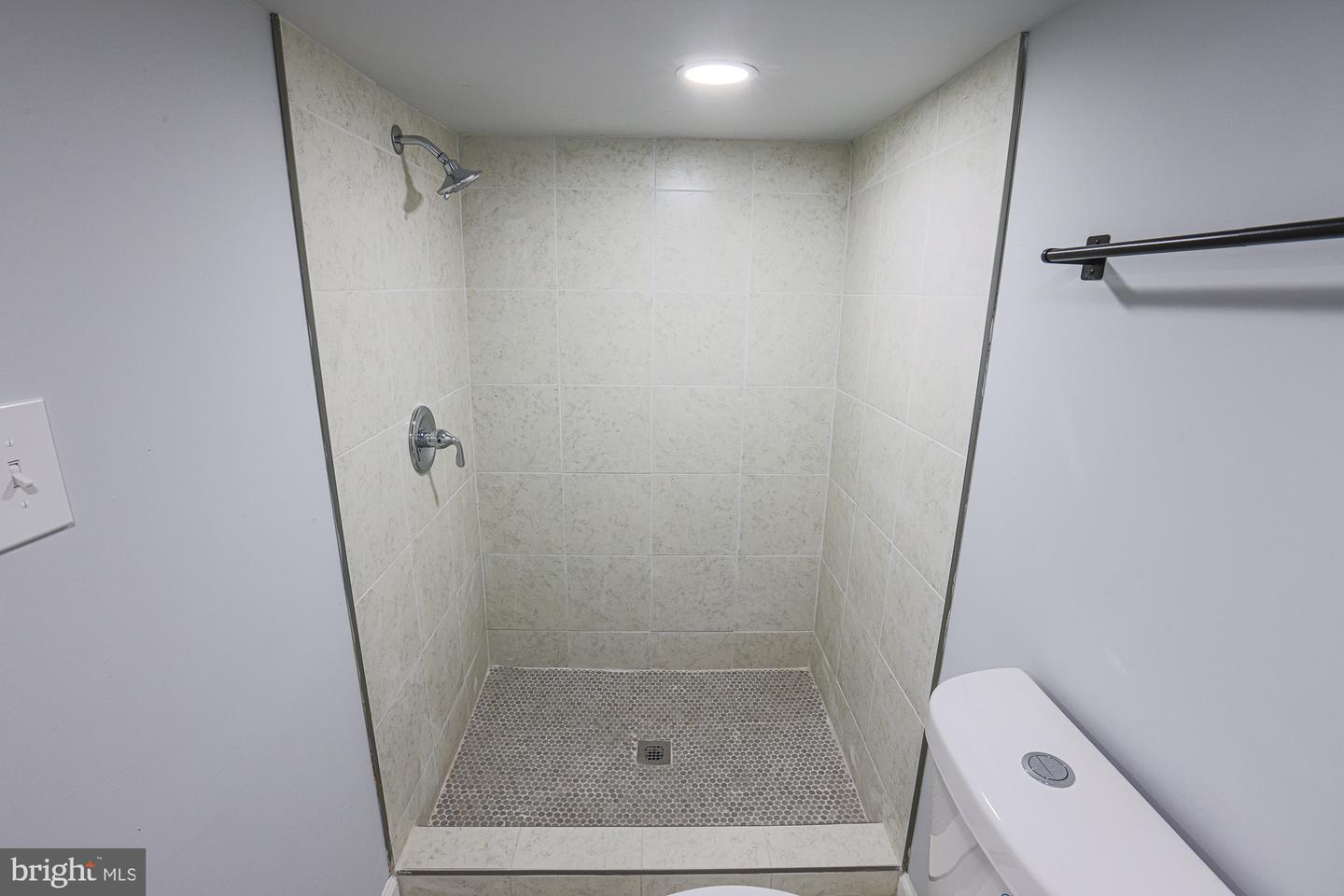1318 N Spring St Property Photo 33