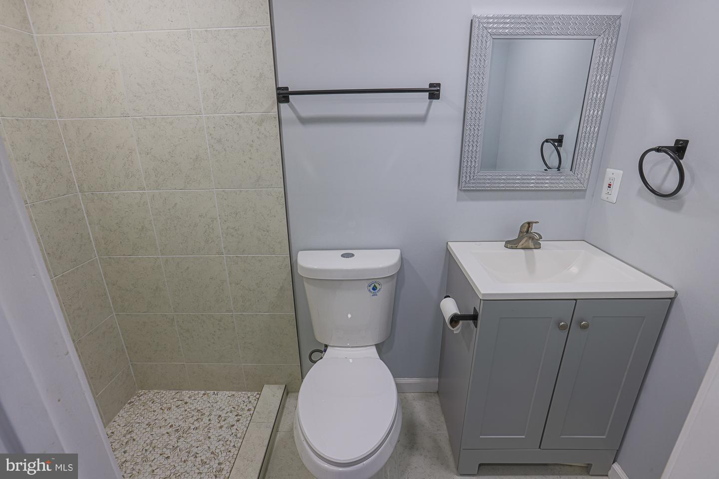 1318 N Spring St Property Photo 41
