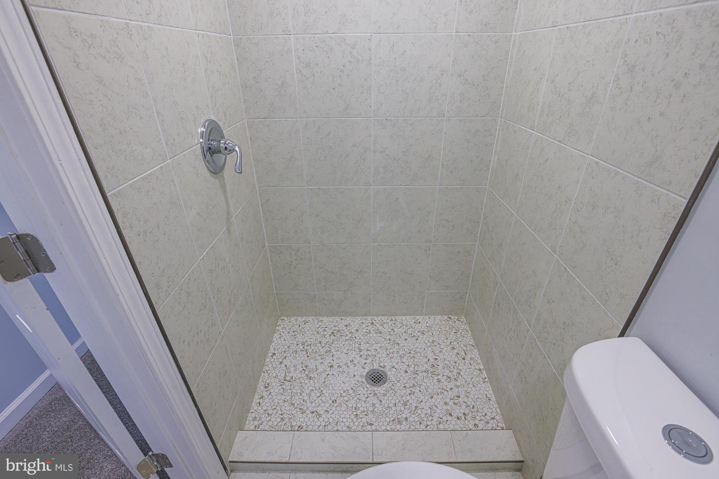 1318 N Spring St Property Photo 43