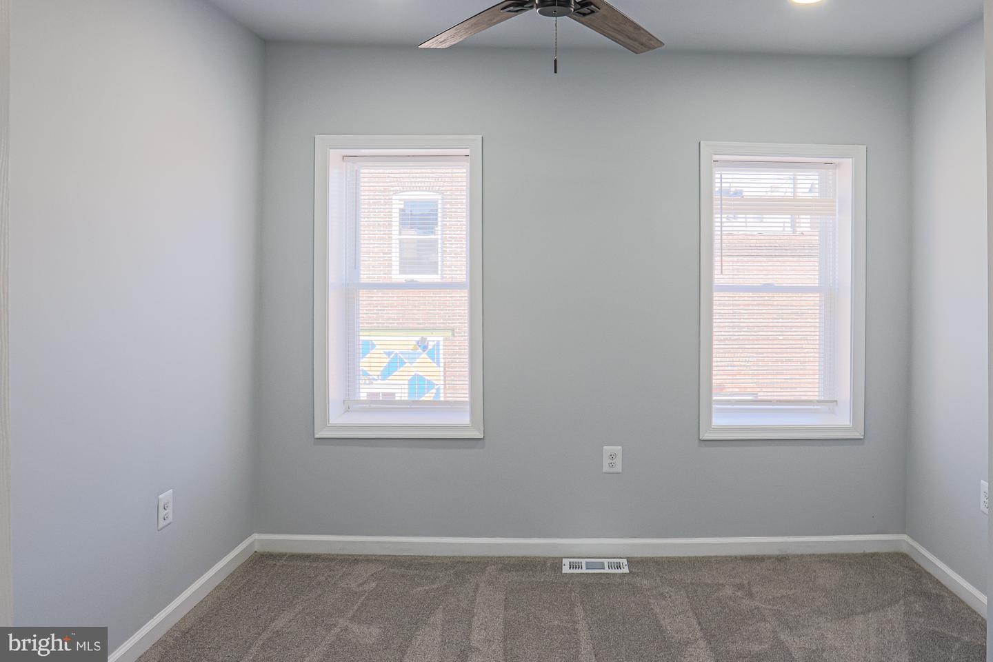 1318 N Spring St Property Photo 47