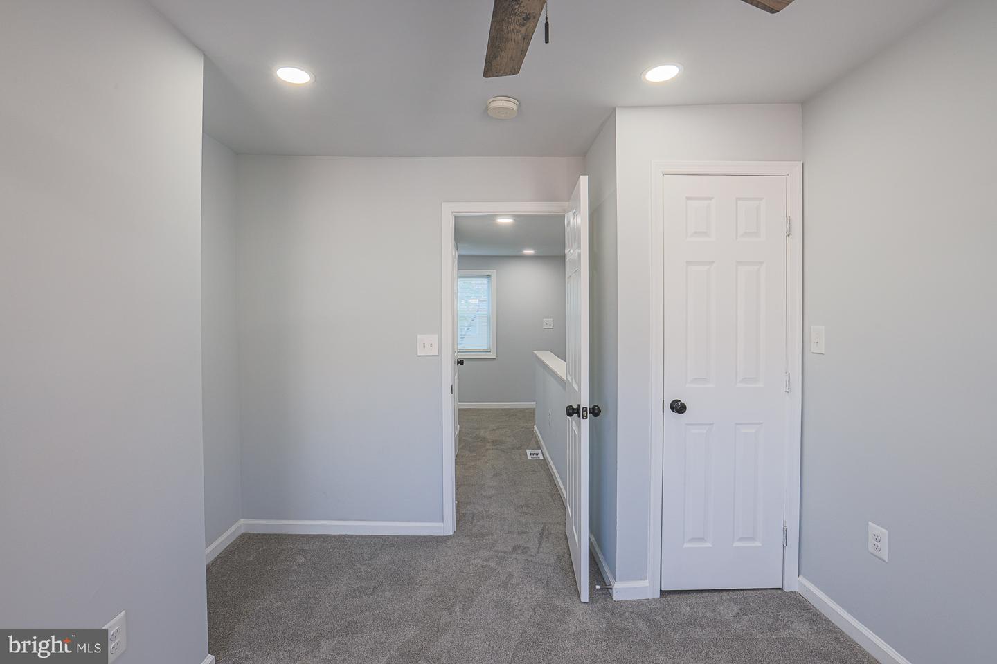 1318 N Spring St Property Photo 49