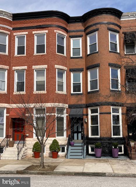2225-#B BROOKFIELD AVE Property Photo 1