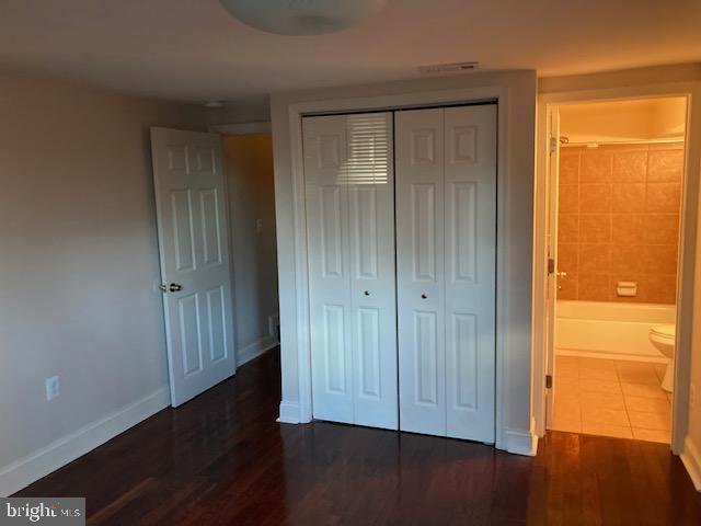 2225-#b Brookfield Ave Property Photo 12