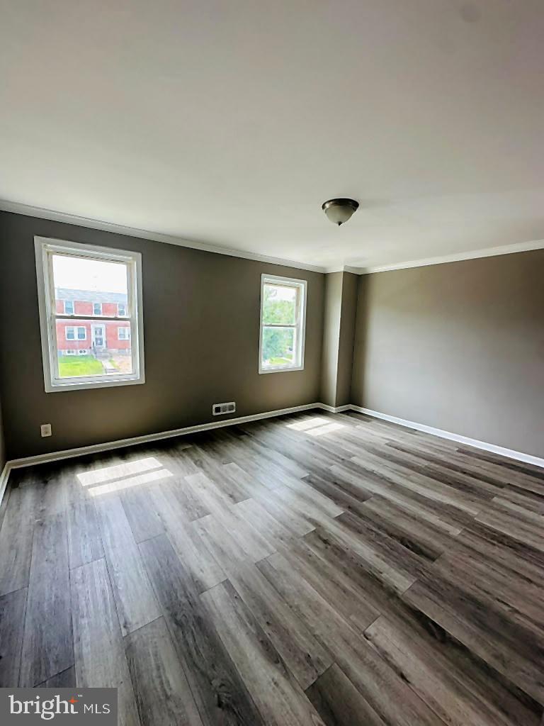 3912 Kenyon Ave Property Photo 8