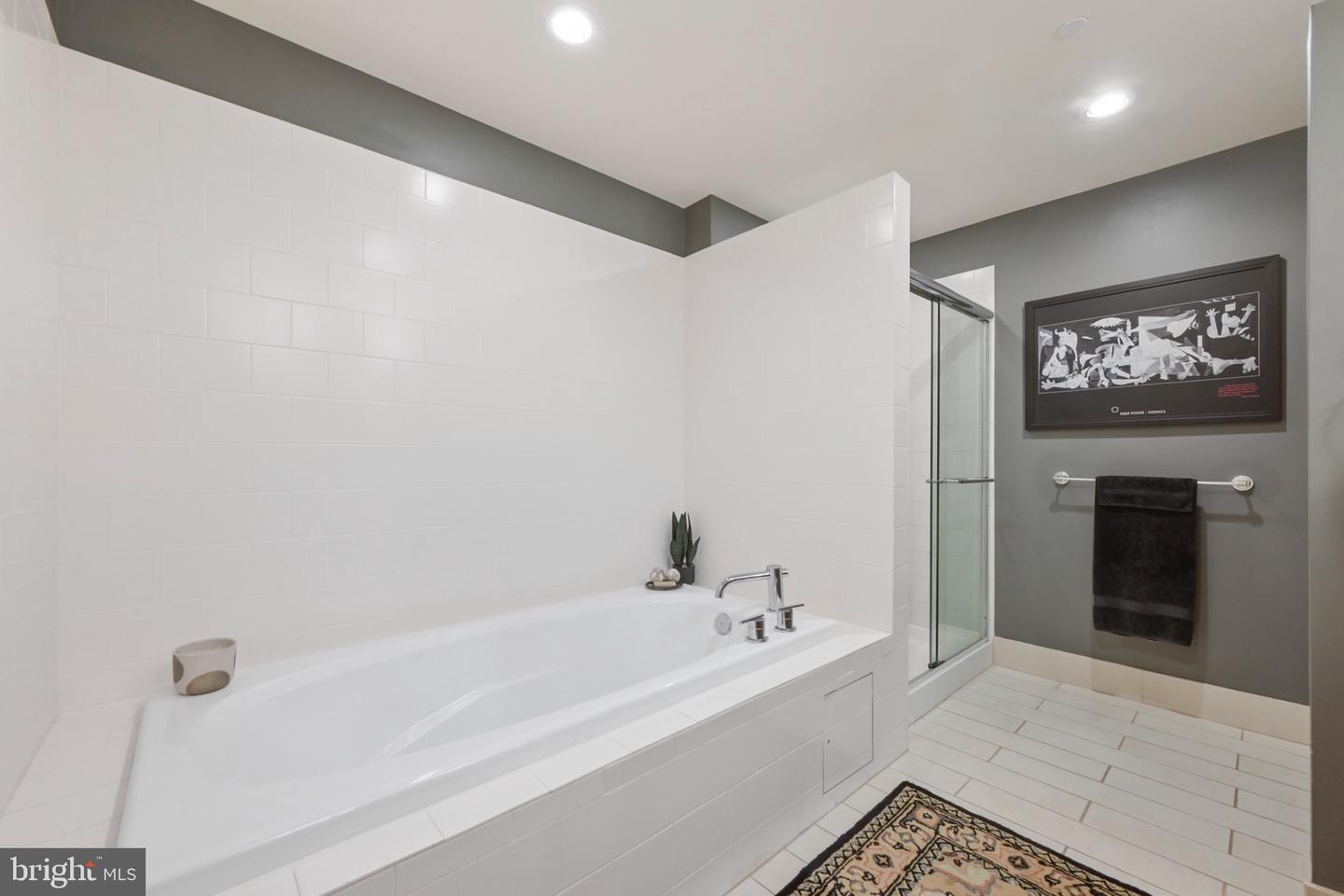 1200 Steuart St #327 Property Photo 34