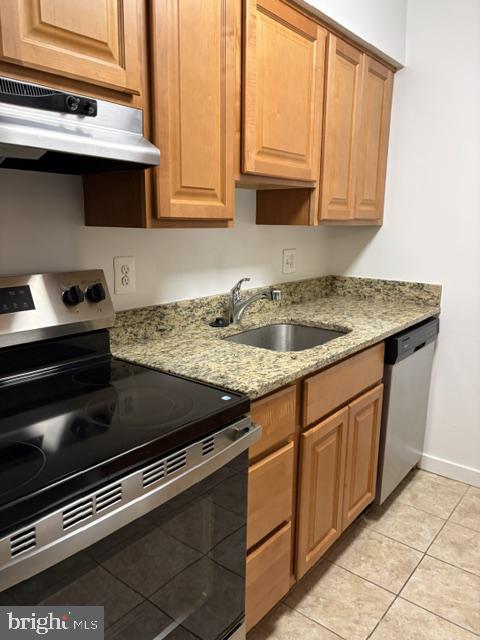 656 S Charles St #r 18 Property Photo 12