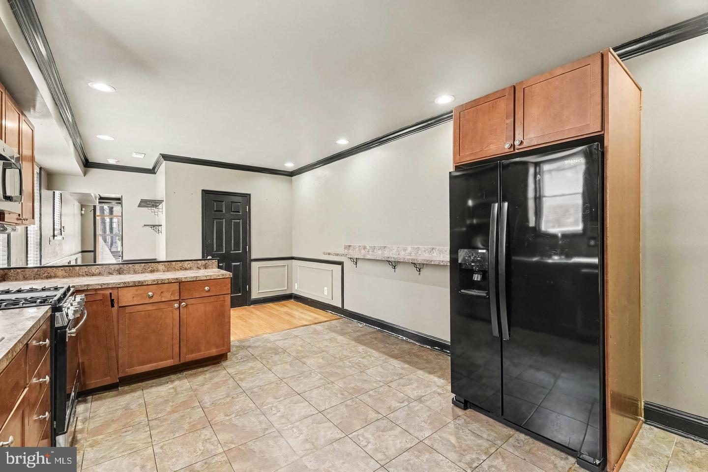 818 Cator Ave Property Photo 8