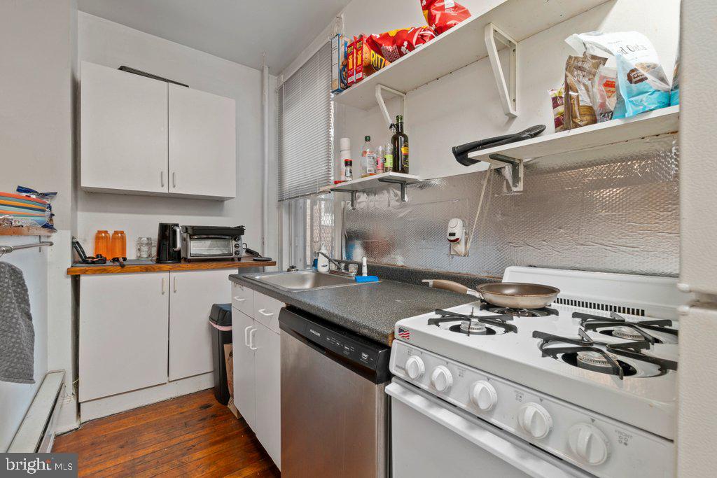 2841 N Calvert St Property Photo 13