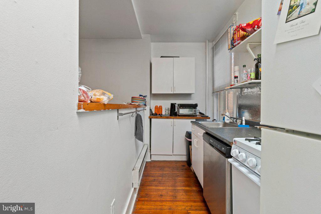2841 N Calvert St Property Photo 14
