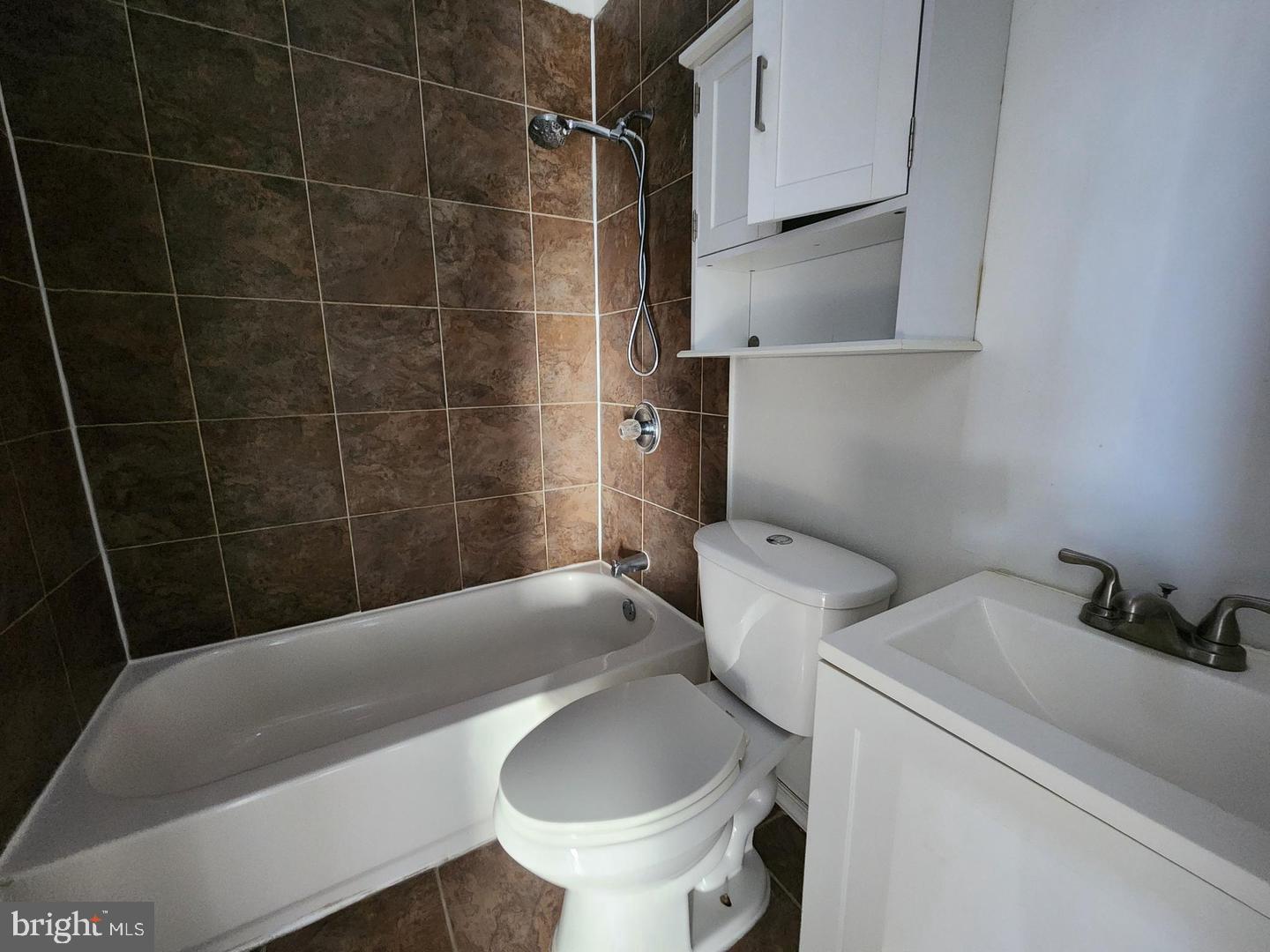 3208 Elmley Ave Property Photo 23