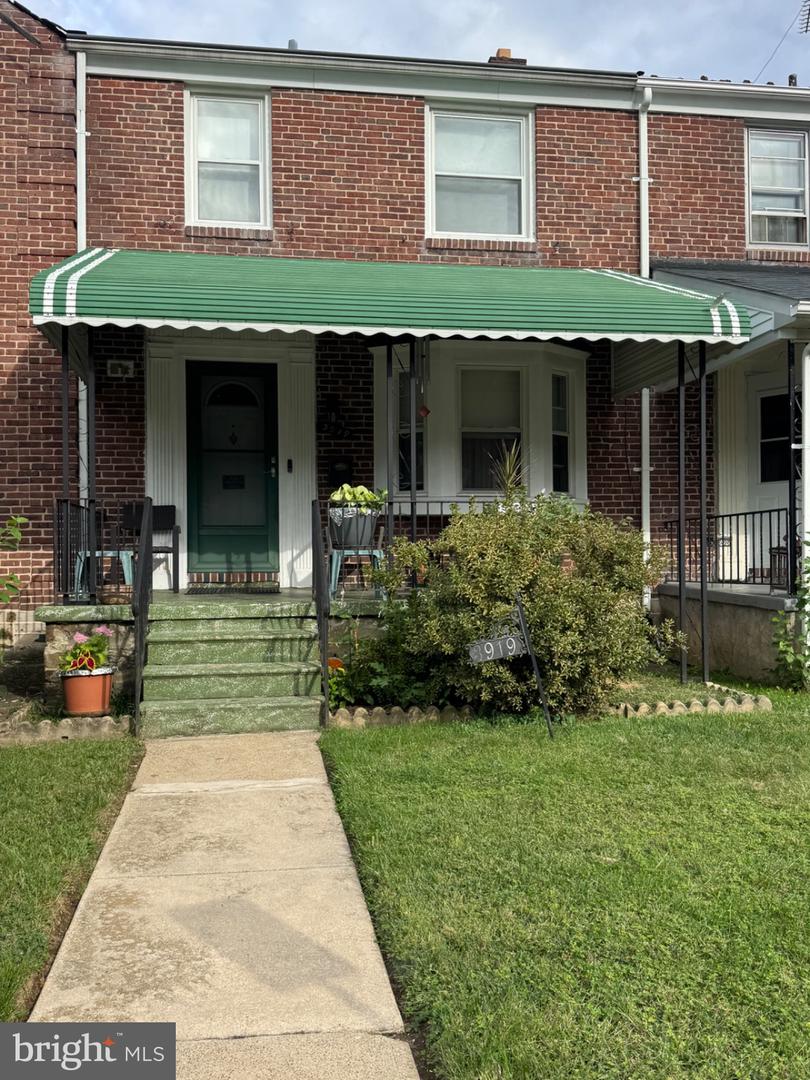 3919 EDNOR RD Property Photo 1