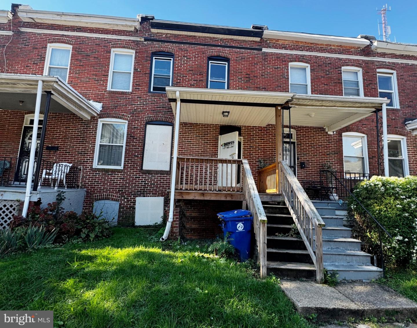 5234 SAINT CHARLES AVE Property Photo 1