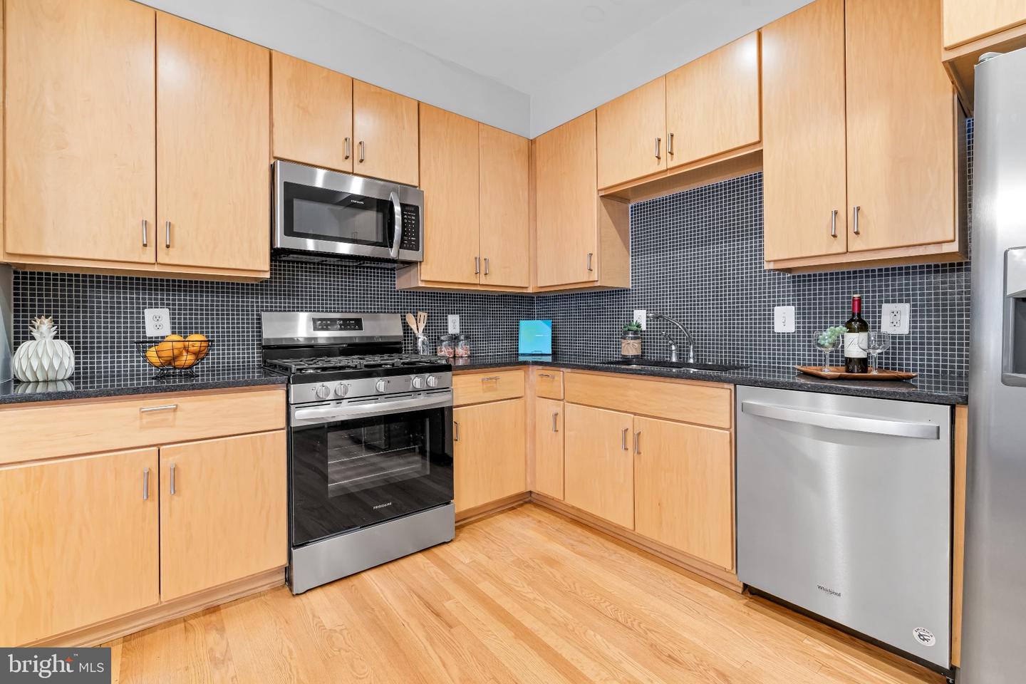 804 Ploy St #3 Property Photo 11