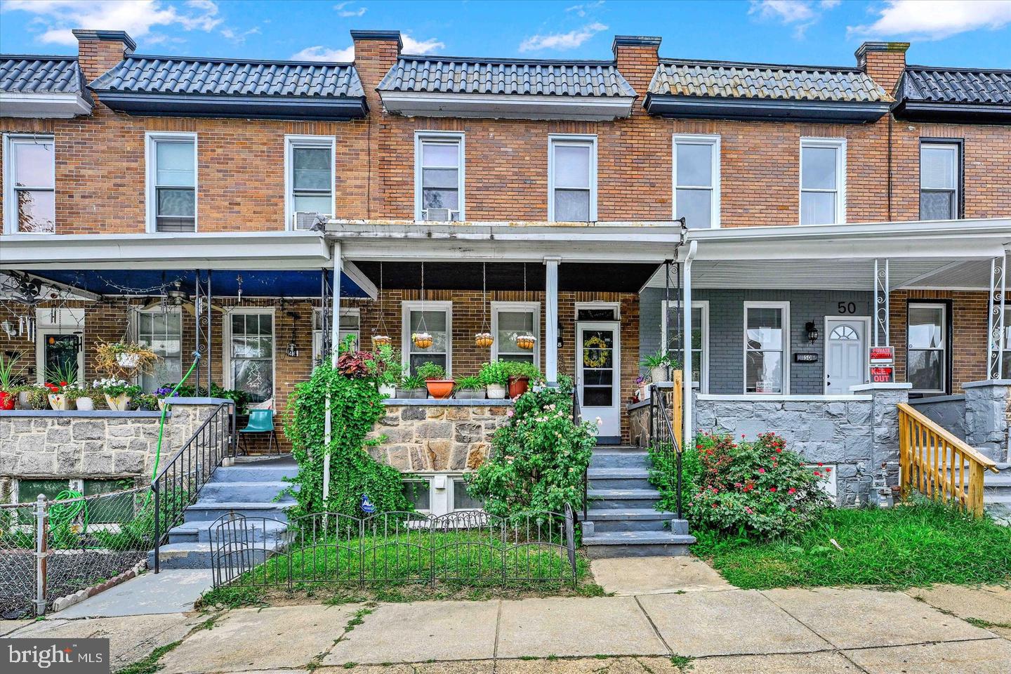 48 N ELLAMONT ST N Property Photo 1