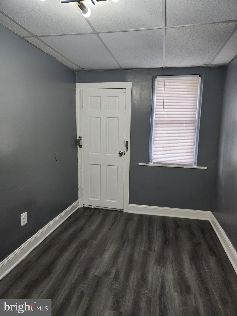 517 N Belnord Ave Property Photo 8