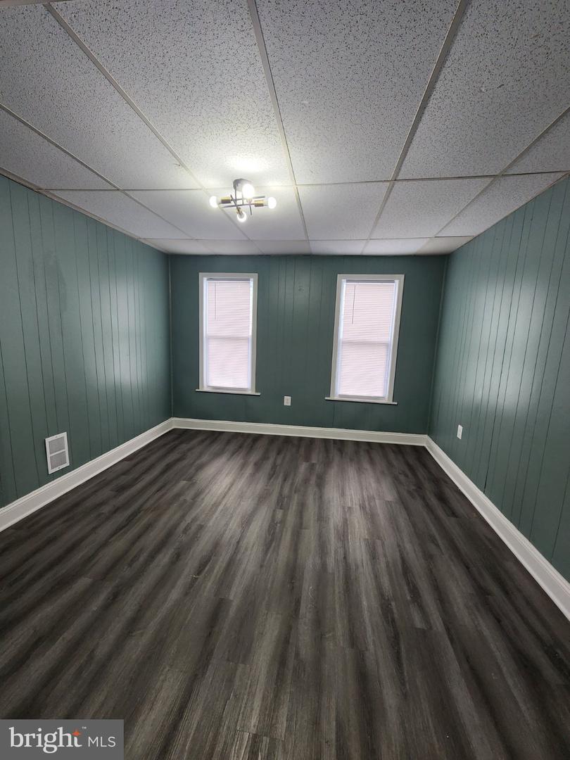 517 N Belnord Ave Property Photo 9