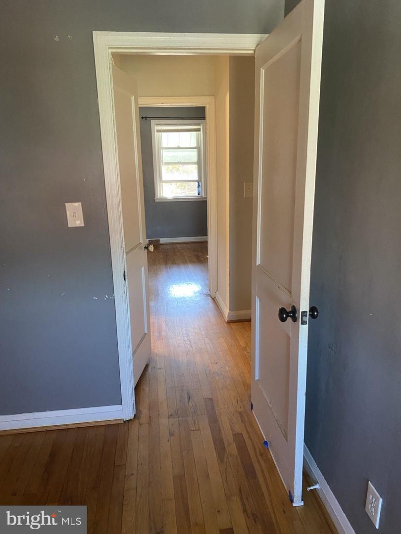 6907 Conley St Property Photo 14