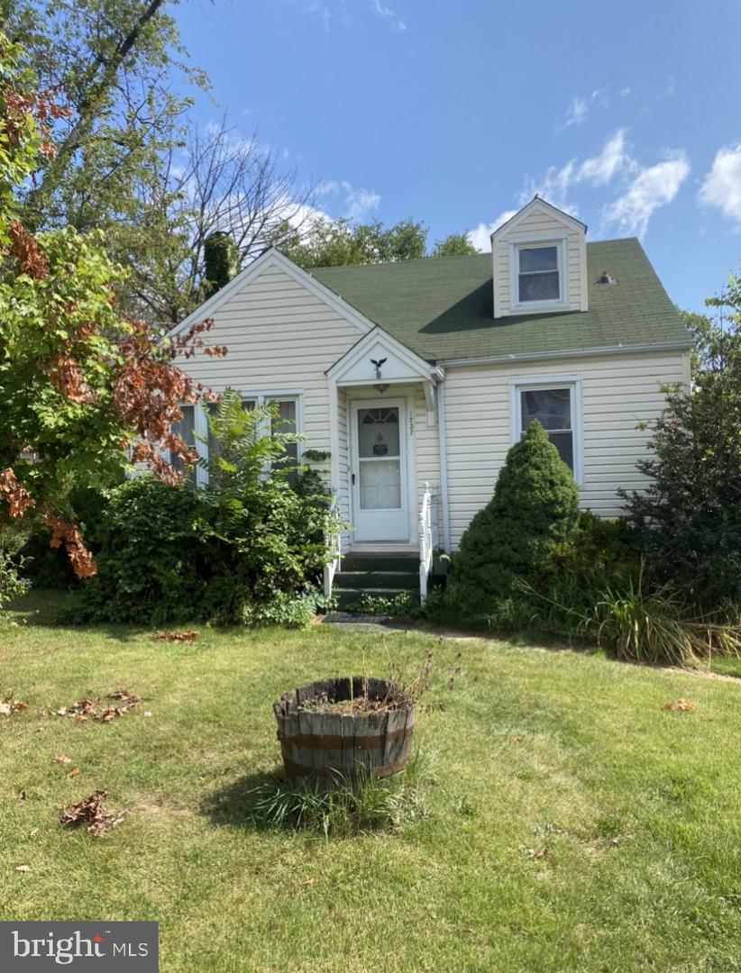 1237 Maiden Choice Ln Property Photo