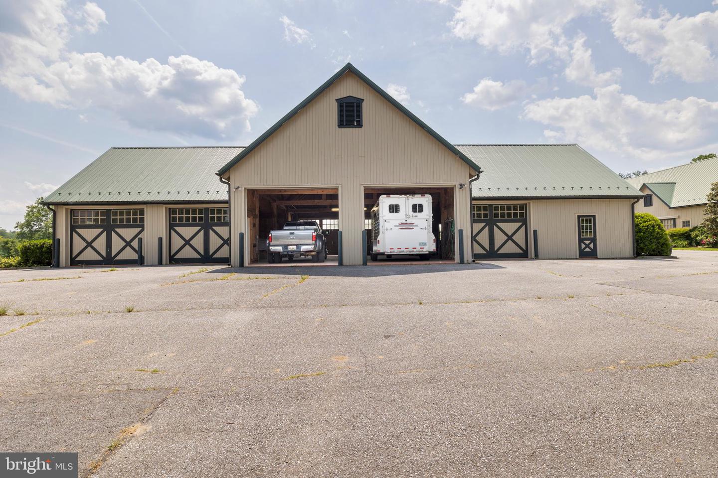 14111 Green Rd Property Photo 128