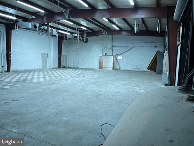 7930 Pulaski Hwy Property Photo 4